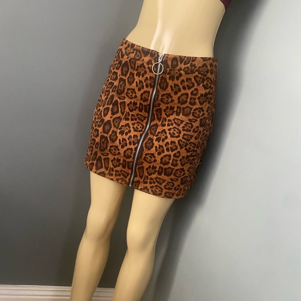 Shein animal print skirt size medium